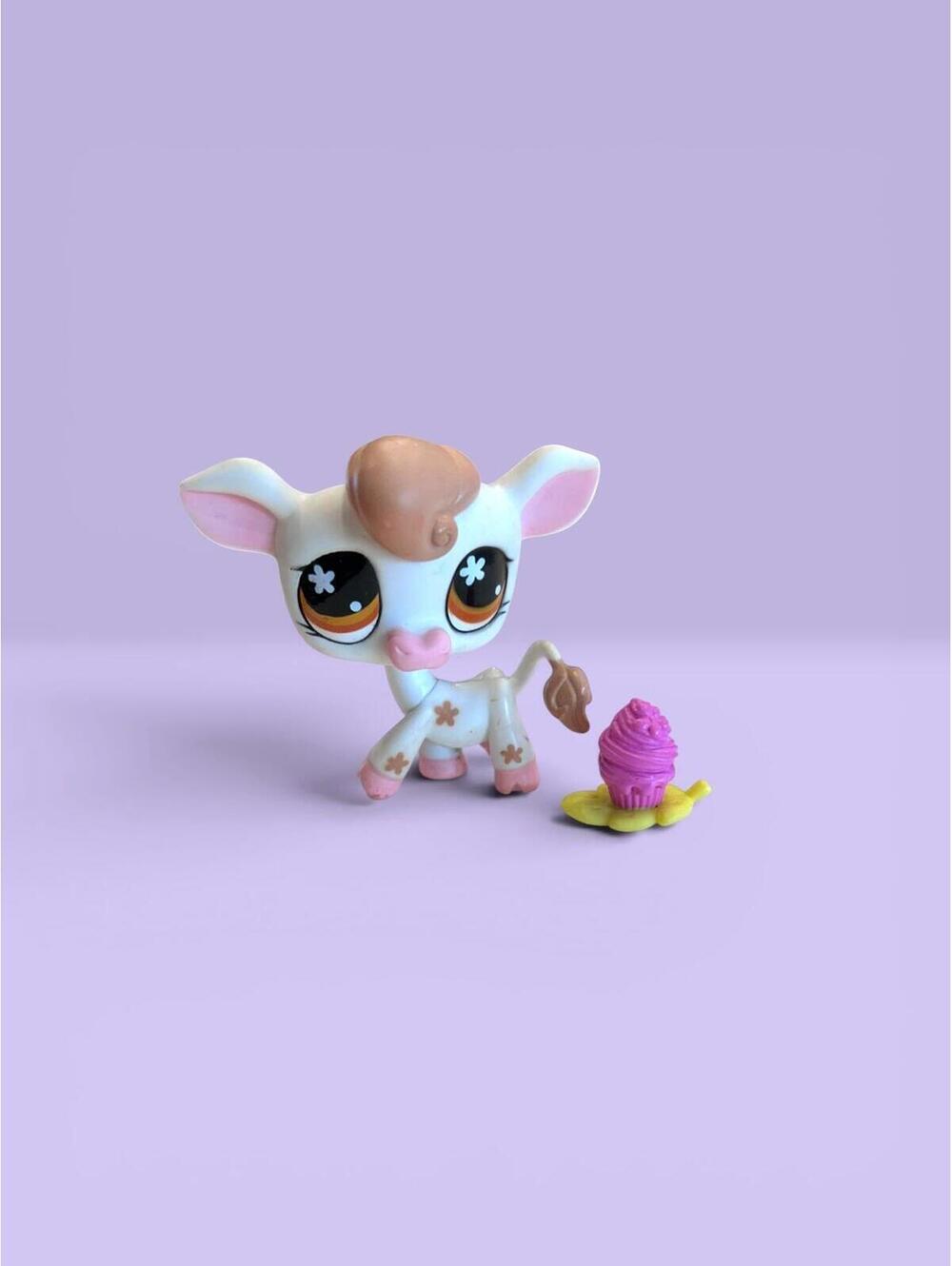 Littlest Pet Shop Cow White Brown Flower #476 Hasbro LPS Ice Cream Accessory